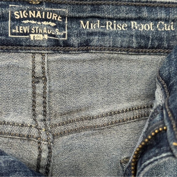 Levi Strauss Signature Mid Rise Bootcut Jeans Women’s 26L Blue 32x23 - Picture 5 of 8